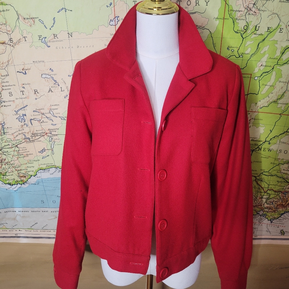 Women's Bridgewater Classic 100% Wool Long Sleeve Cropped Red Jacket Size10 - Picture 4 of 11